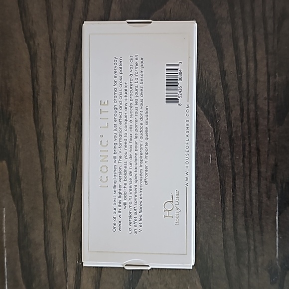 False Lashes - Picture 2 of 3